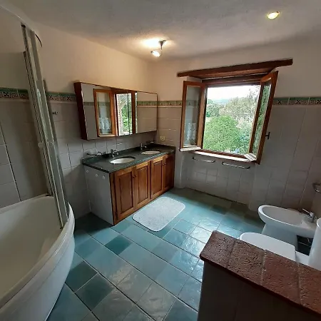 Willa Podere Belvedere Classic Tuscan Magliano in Toscana