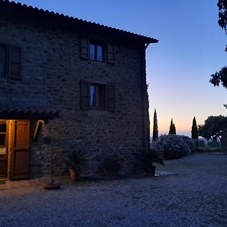 Podere Belvedere Classic Tuscan Villa *